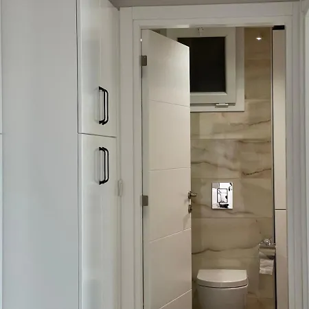 아파트 Site Icinde Lux Daire *