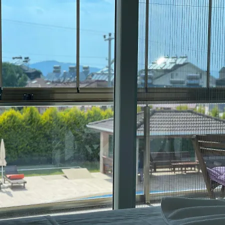 Site Icinde Lux Daire 아파트