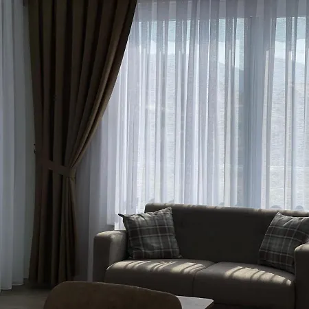 아파트 Site Icinde Lux Daire